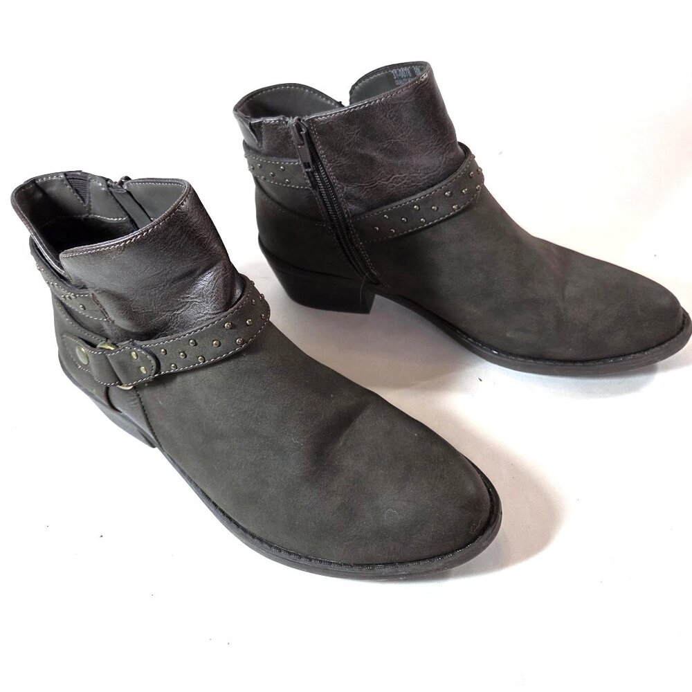 Easy Street Brown Faux Leather with Metal Accents Booties Size 8